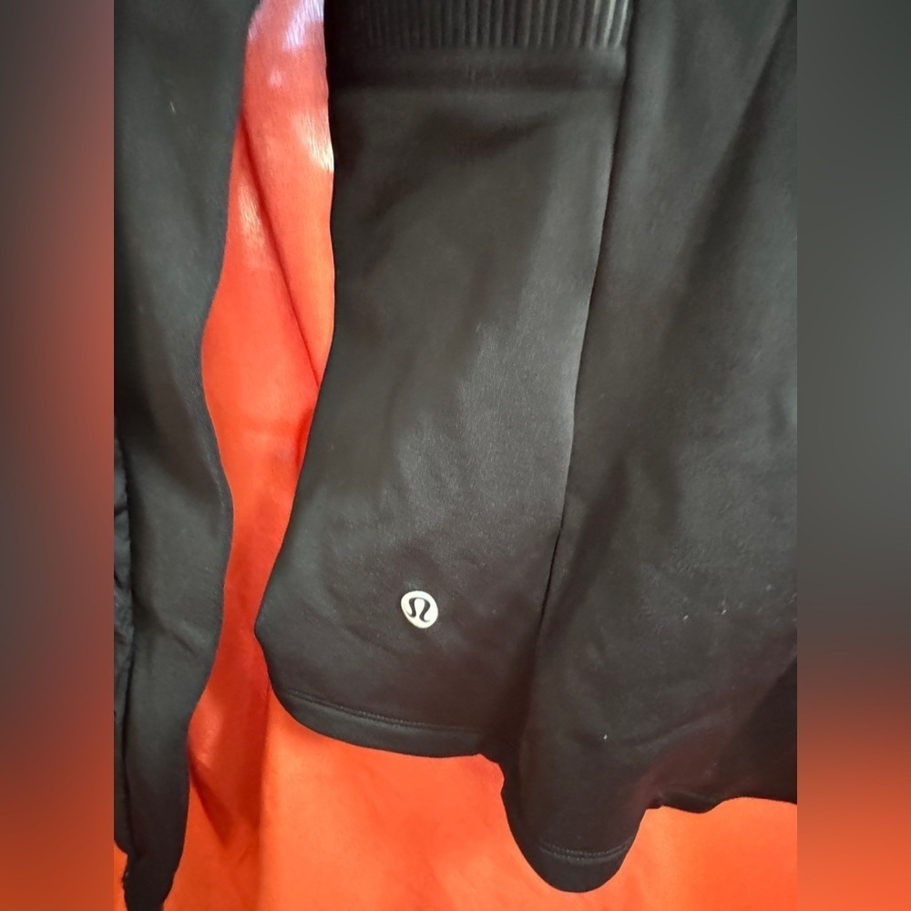 Lululemon Down For It All Pullover Jacket - Women’s Size 6 - Picture 6 of 9
